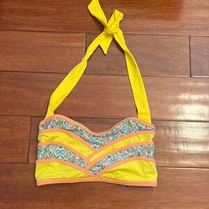 Liberty Halter Crop Top Size M Geometric Floral Pattern NWT